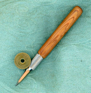 鉛筆ホルダー貴重な屋久杉の補助軸 , 鉛筆キャップ, ペンシルホルダーE1