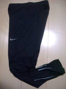 美品★NIKEナイキ☆DRI-FIT☆メンズ☆10分丈☆トレーニングタイツ★レギンス★黒★サイズＳ（165/72A,身長160-170，ウエスト75）