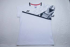 A　極美品　レディース　ヨネックス ベリークール ドライ　サンプル品　半袖ゲームシャツ　サイズL　テニス　バドミントン