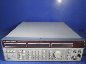 ★ROHDE&SCHWARZ SMG SIGNAL GENERATOR 100kHz...1000MHz★