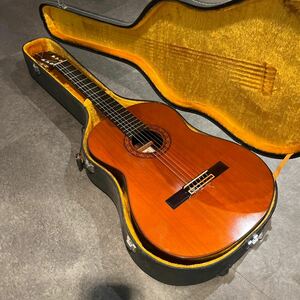 【希少】 tarrega guitar DE GUITARRAS 04 クラシックギター ギター 弦楽器 ハードケース付き 160サイズ（24）