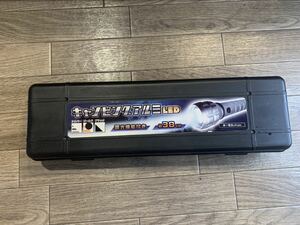 ★新品　未使用品　キャンピングアルミLED★38cm ゴールド　懐中電灯　災害対策　停電　キャンプ