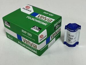 管40606 FUJIFILM 富士フィルム Velvia 期限切れ カメラフィルムRVP 120 18本入り