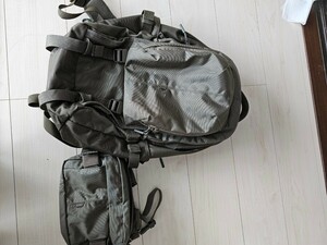 最終出品！5.11タクティカル　5.11Tactical　LV18バッグパック＋LV6ウエストパック　カラー：Tarmac　バックパック 