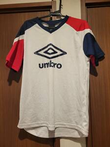 ★umbro　サッカープラTシャツ160センチ プーマ　ナイキ　