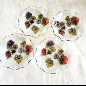 未使用 中皿 ガラス ポピー 花柄 4枚セット プレート 食器 小皿 お皿 アンティーク ガラス皿