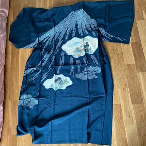 長襦袢　栄幸作　風景　富士山　絞り　男物　男性和装　和服　着物肌着　リメイク　紺色　シミあり　nb