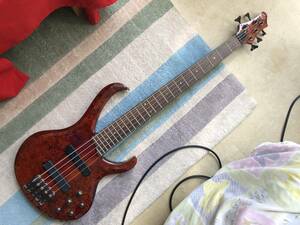 Ibanez　BTB　5弦Bass　中古　Hケース付属（SKB）