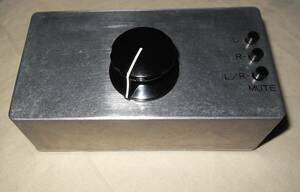 2ch monitor volume Box balanced-i/o ステレオボリュームボックス　clarostat SSL NEVE api 新品 #410