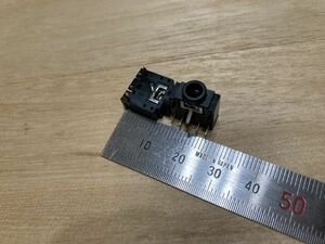 3.5mm イヤホンジャックコネクタ　5ピン　2個セット　基盤取付　補修　修理　　送料120円　DIY