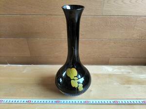 コレクション　昭和　レトロ　アンティーク　花瓶　黒系　飾り　塗　軽量素材