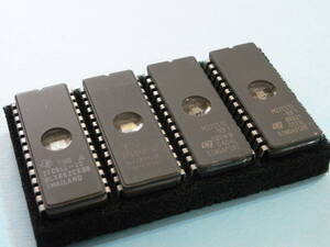 ★ FUJITSU. Texas. STマイクロ. EPROM . 27C512. ８個セット 美品（消去確認済み) A-355★