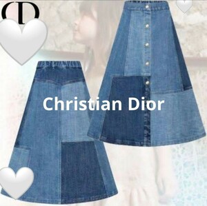 Christian Dior　新品　完売品ディオール　　タグ付　デニムスカート　クリスチャンディオール　ロゴボタン　