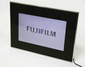 FUJIFILM 富士フィルム☆8.5インチ　ASG液晶　デジタルフォトフレーム（DP-850SH）　2GB内蔵メモリー　解像度800×480　通電OK