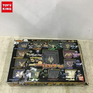 1円〜 欠品 バンダイ 仮面ライダー龍騎 変身ベルト Vバックル 13ライダーセット