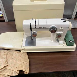 JANOME ミシン Model 802ジャノメ モデル802 フットペダル式 手芸 裁縫 フットコントローラー付き ケースあり 手工芸 ジャノメミシン