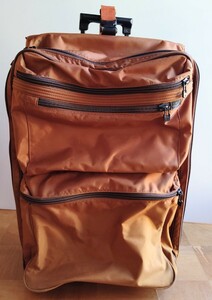Samsonite スーツケース キャリーバッグ シンプルで使いやすく 丈夫おしゃれな キャメル色 アンティーク 