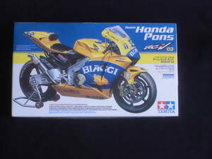 チームホンダポンズ　RC 211V　’０３　1/12 タミヤ