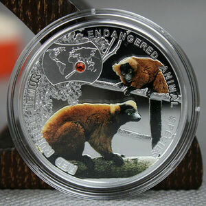 ニウエ　2014年　$1　Red Ruffed Lemur - Endangered Animal Species　@4-21