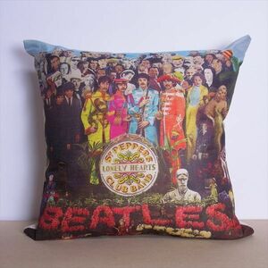 ビートルズ サージェント・ペパーズ クッションカバー Sgt. Pepper
