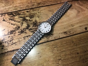 AK432 良品 希少 レア ヴィンテージ CITIZEN シチズン EXCEED エクシード 2722-275039 ホワイト文字盤 純正ブレス クオーツ メンズ 腕時計