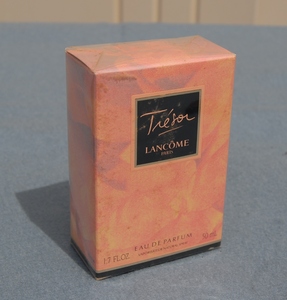 香水（2）　LANCOME ランコム トレゾア TRESOR 　EAU DE PARFUM 　50ml 　未開封