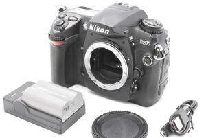 Nikon ニコン D200 ブラックボディ デジタル一眼レフカメラ (t3991)