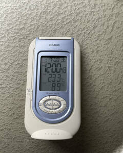 生産終了カシオ　温・湿度計付電波時計　　 CASIO DQD-600J-7JF　　　　動作確認済み（電池蓋無い，使い本体の状態は良好)