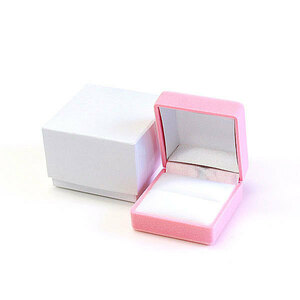 送料無料 リング 指輪 プレゼント 高級 アクセサリー ケース ボックス／ピンク　ハンドメイド 収納 箱 BOX ギフト 贈り物 プロポーズ