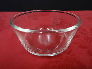 ガラス製　ANCHOR HOCKING　アンカーホッキング　Made in USA　アメリカ製　サイズ約直径9.5cm高さ5cm　小鉢　ガラス容器　ep-197　