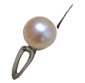 素敵な大粒♪9mm♪本真珠のボリューム感で楽しめます珍しい天然サーモンピンクパール指輪 ♪6月の誕生石♪