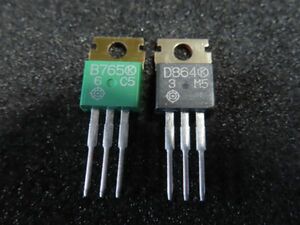 【新品 未使用】 日立 トランジスタ 2SB765K ＆ 2SD864K 【在庫２セットあり】