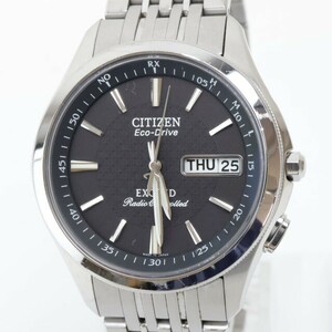 2404-667 シチズン 電波ソーラー腕時計 CITIZEN H100-T010164 エクシード チタン デイデイト 黒文字盤 純正ブレス