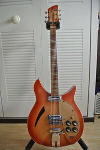 Rickenbacker Capri 365 1960