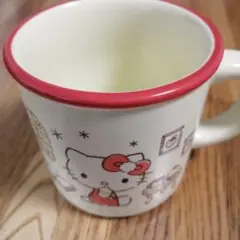 ハローキティ　ホーロー風　マグカップ
