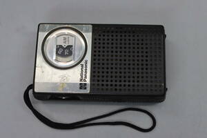 B-05 　ナショナルパナソニック　R-1018　携帯ラジオ　定形外発送可