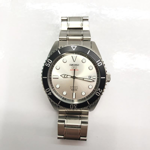 【中古】SEIKO 5 Sports 4R35-02D0 文字盤銀 セイコー 自動巻き[240091350919]