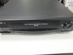 ジャンク　LG　R-T22J　ビデオテープ　デッキ　VHS　ビデオカセットレコーダー 部品取り
