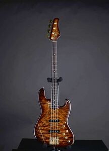 最終出品！今月限定出品！　レア！Suhr Jazz Bass タイプ　エレキベース　サー　ハイエンド　ケース付