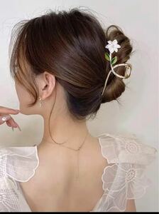 バレッタ 髪飾り ヘアアクセサリー 結婚式パーティードレス お花モチーフ