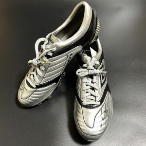 【未使用】umbro アンブロ 遠藤保仁選手 ヤット 直筆サイン入りスパイク ステルス プロ HG 26cm サッカー ガンバ大阪 シューズ