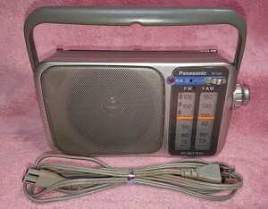 ◆Panasonic【AM/FM ポータブルラジオ】RF2400★2010年★動作品/音質切替付/電源ケーブル付★◆