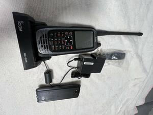 ICOM エアバンド　トランシーバー　ICOM A25N VHF AIR BAND TRANSCEIVER （NAV & COM CHANNELS）