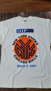 未使用新品　NBAバスケットボール　入場者特典Tシャツ　NEW YORK KNICKS CHICAGO BULLS ニックス対ブルズ 公式グッズ　1997年　非売品