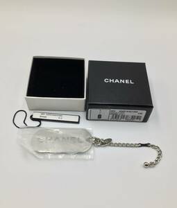 新品未使用　CHANEL　シャネル ロゴ入り プレート キーリング キーチェーン バッグチャーム 