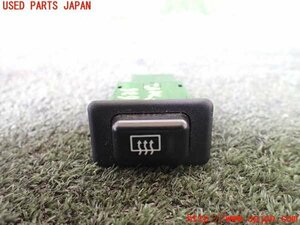 1UPJ-16366300]パジェロ(V45W)デフォッガースイッチ 中古