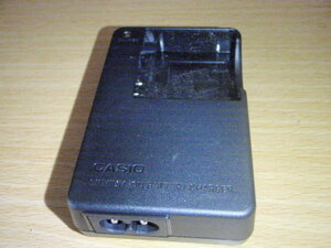 C002-01-3 CASIO製純正充電器 BC-31L