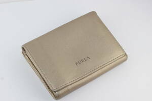 フルラ FURLA 3つ折り コンパクト財布 パスケース