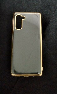 シンプルスマホ５A001SH サイドゴールドメッキクリアケース 背面カバー 薄型 高透明 定価２８００円 美品