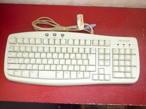 Microsoft Basic Keyboard 1.0A PS/2端子 中古ジャンク品